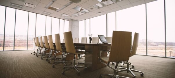 Comment les outils de simulation prédictive transforment la gestion des cycles de vente dans les TPE/PME