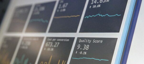 Comment intégrer la technologie de reconnaissance d'images pour améliorer la gestion des données produit dans les TPE/PME