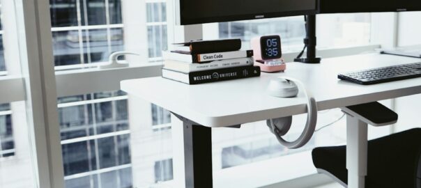 7 innovations en intelligence artificielle qui vont transformer la gestion commerciale des TPE/PME en 2024