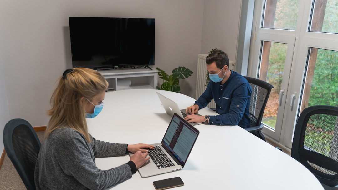 Automatisation B2B de la prospection via CRM et LinkedIn