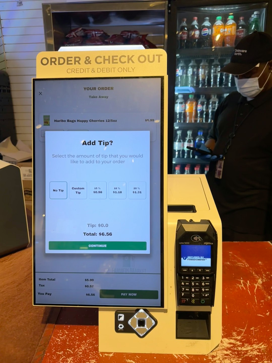 Tableau de bord CRM illustrant les niveaux d’interaction client et les relances automatisées