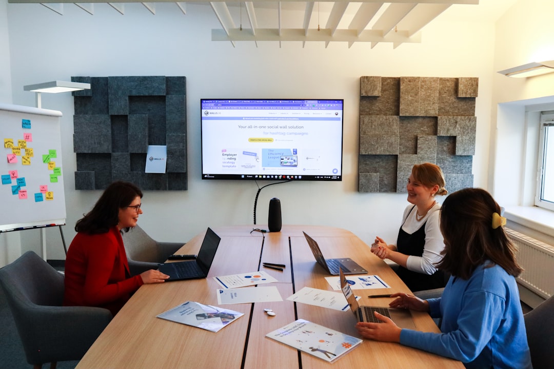 Interface CRM avec scoring automatique des leads