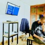 Comment les assistants IA personnalisés transforment le quotidien commercial des TPE/PME