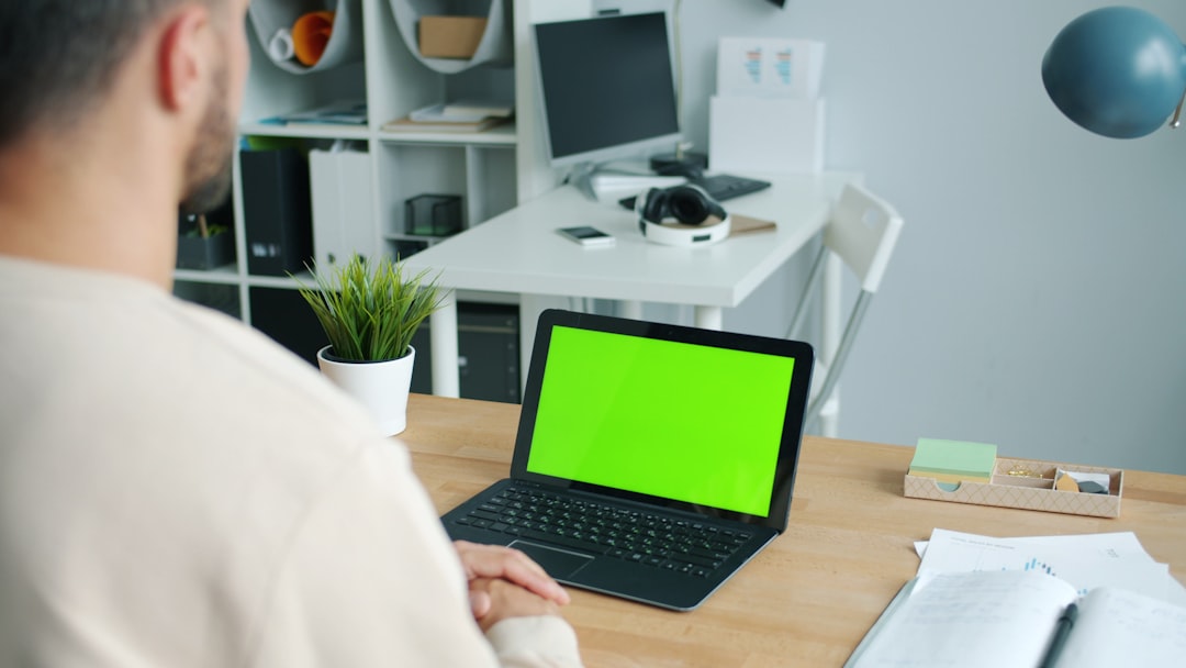 Automatisation des relances dans un CRM pour TPE/PME