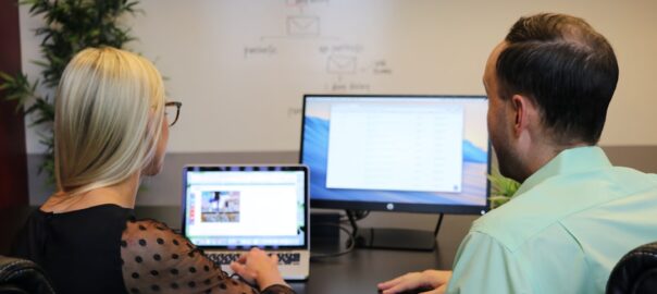 Comment les TPE/PME peuvent utiliser l'automatisation pour améliorer la gestion des réclamations clients et accélérer le traitement des demandes