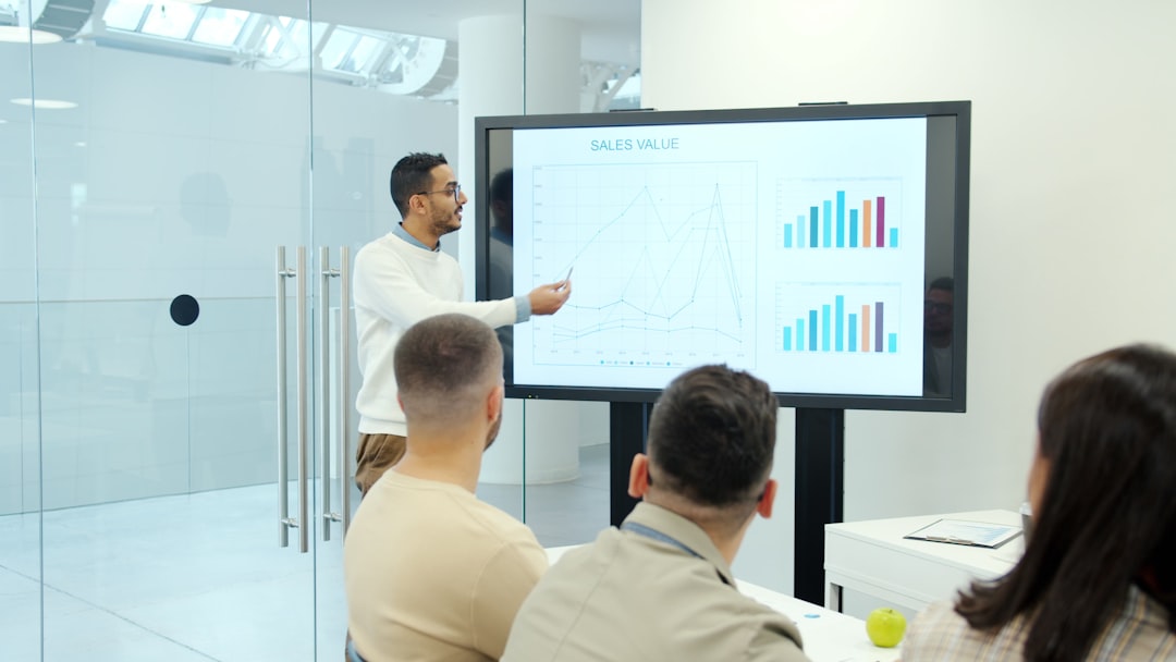 Illustration d'un pipeline de vente visuel intégré dans un CRM pour TPE/PME